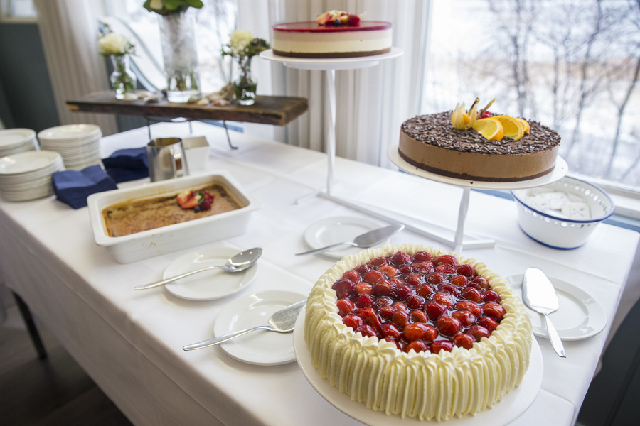 Kakut ja jälkiruoat