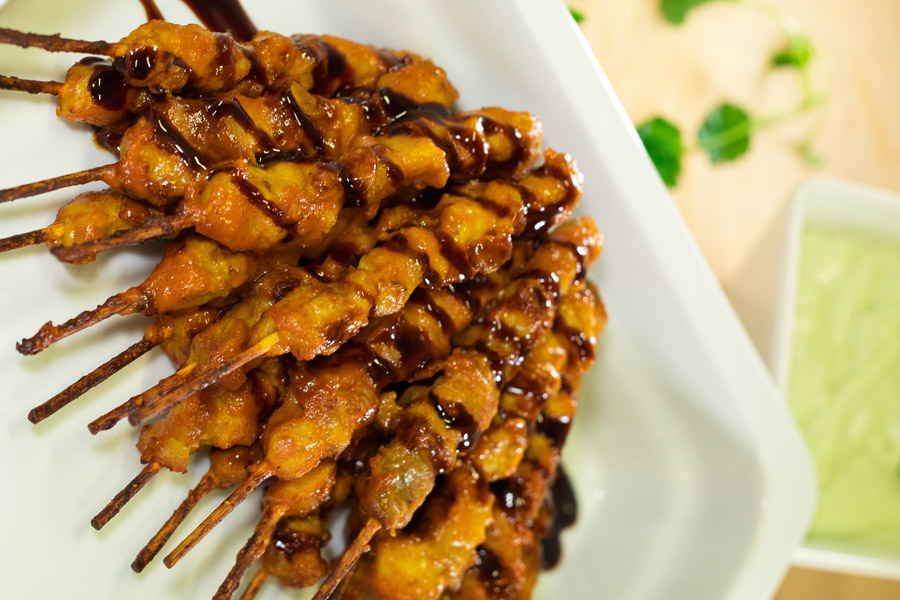 Street Food, Yakitori-vartaat.